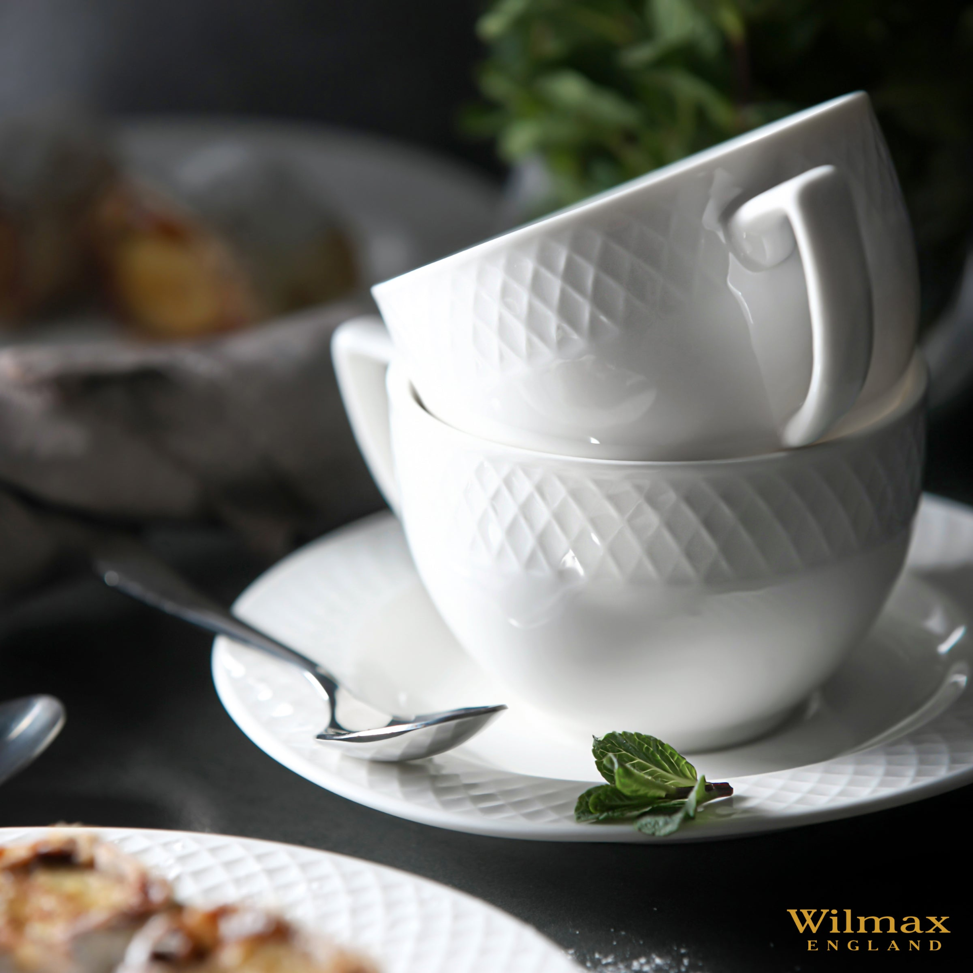 White 8 Oz Tea Cup & 6" Saucer Set Of 6 In Gift Box