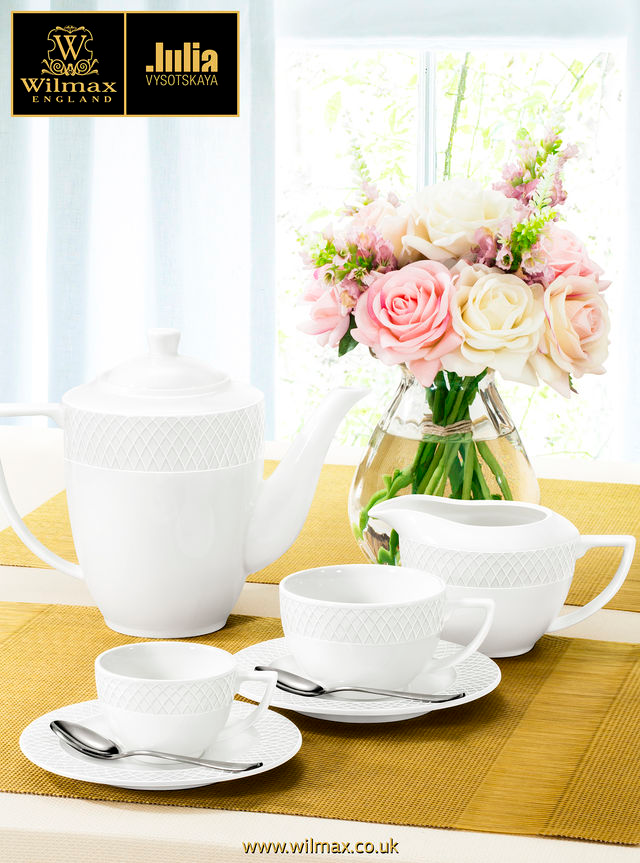 White 8 Oz Tea Cup & 6" Saucer Set Of 6 In Gift Box