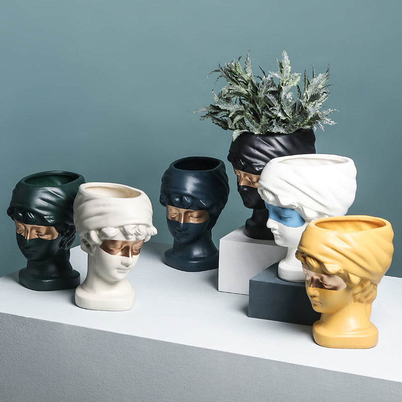 European Style Girl Vase