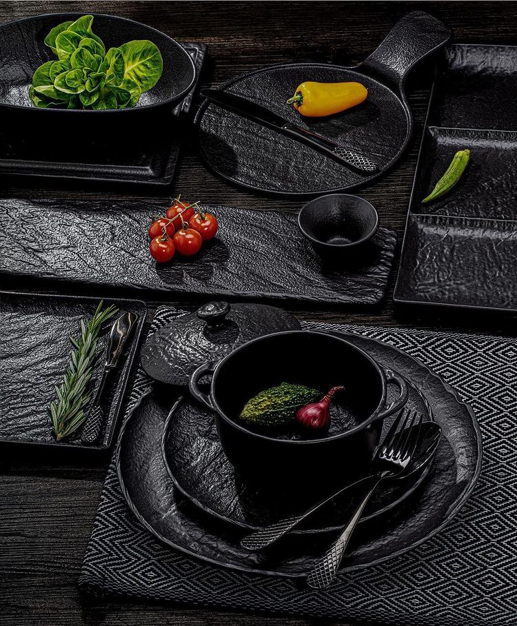 Black Porcelain Slate look Pot With Lid 7" X 4.25" | 20 Fl Oz