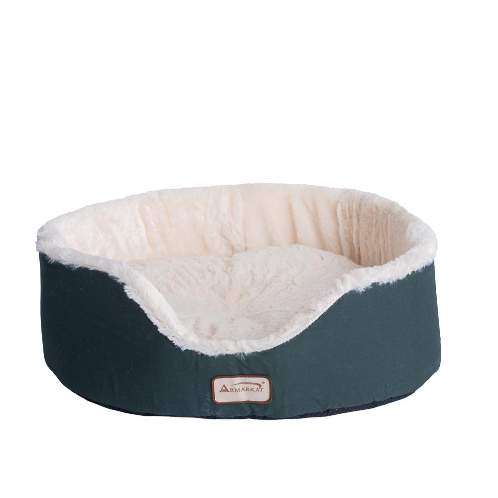 Laurel Green/Ivory Plush Small Pet Bed