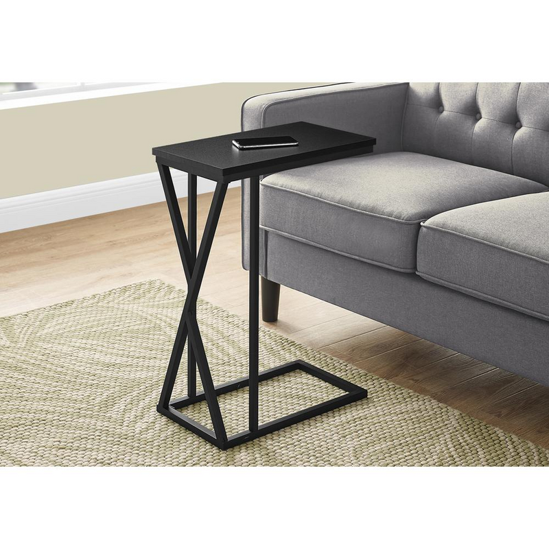 Modern Noir C-Table Fusion