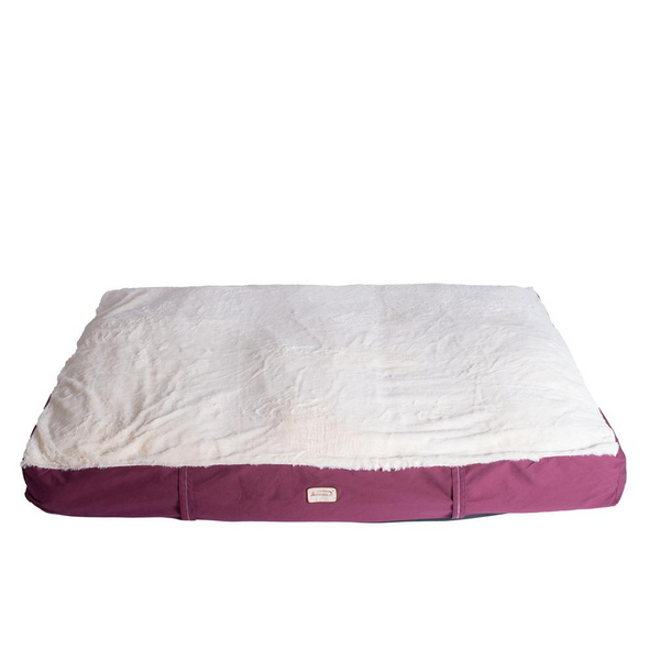 Burgundy/Ivory Medium Pet Bed Mat