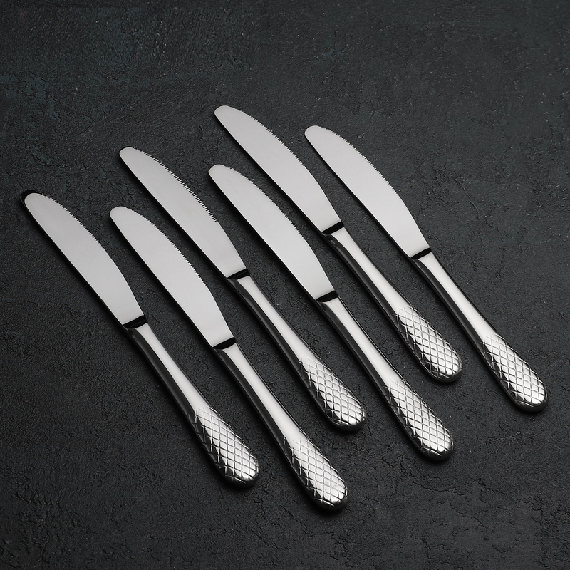 Dinner Knife 8.5" | 22 Cm In White Box