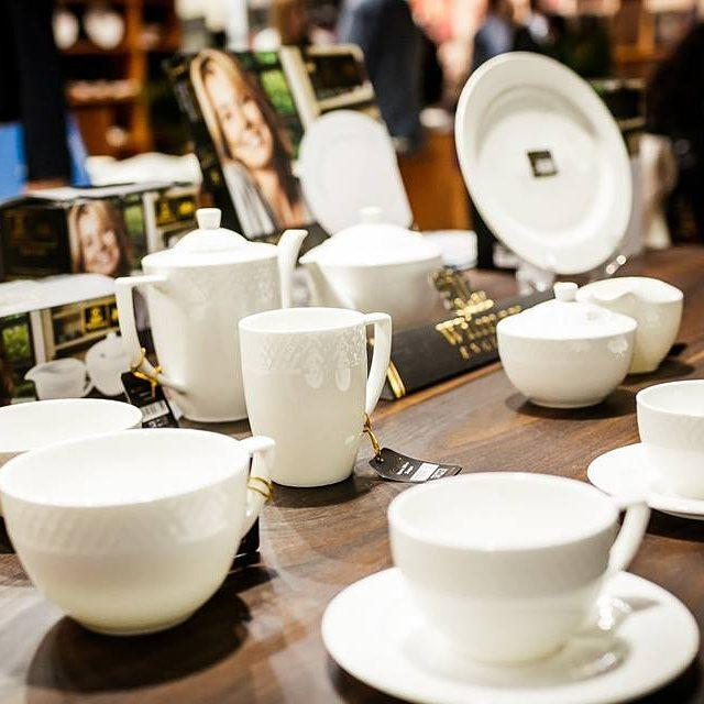 White 6 Oz Cappuccino Cup & 5.5" Saucer Set Of 6 In Gift Box
