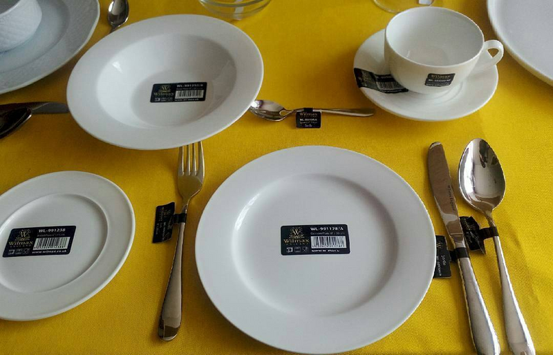 Professional Rolled Rim White Dinner Plate 11" | 28 Cm